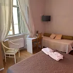 Konukevi Trani B&t 3*