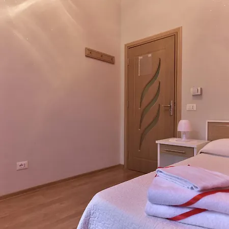 Trani B&t Pensjonat 3*